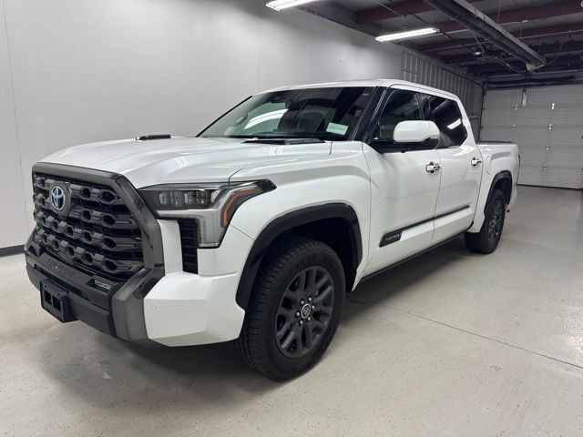 2022 TOYOTA Tundra