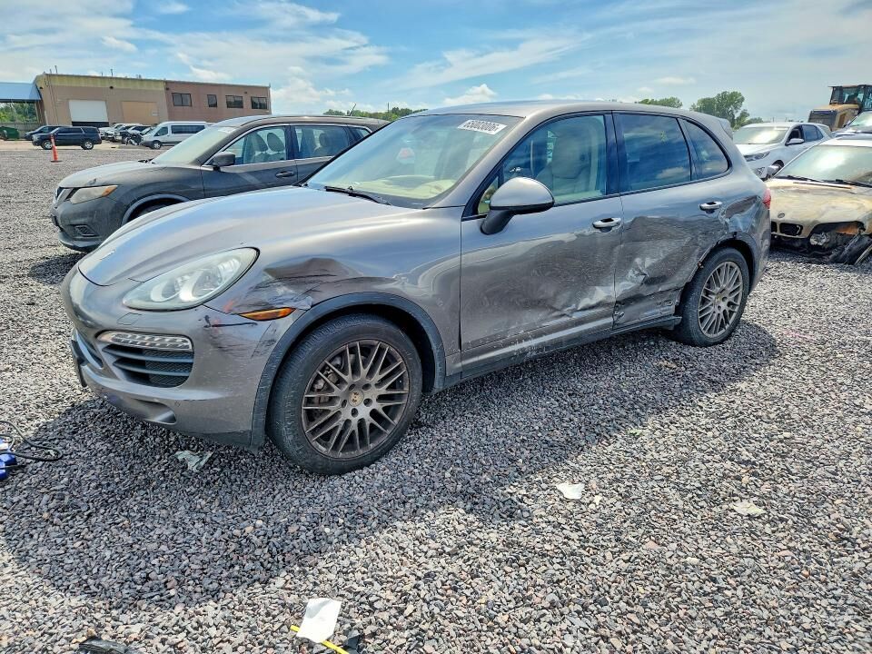 2012 PORSCHE Cayenne