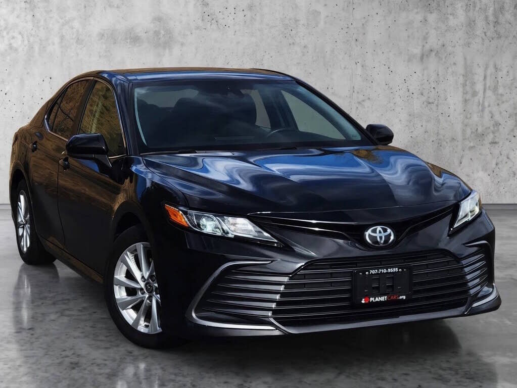 2021 TOYOTA Camry