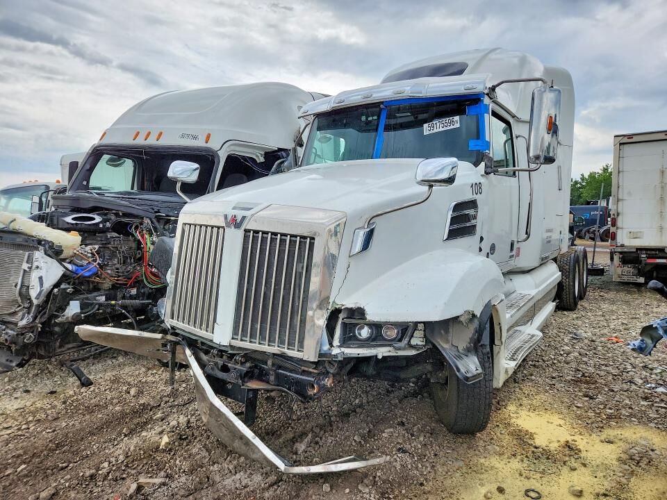 2020 WESTERN STAR 5700
