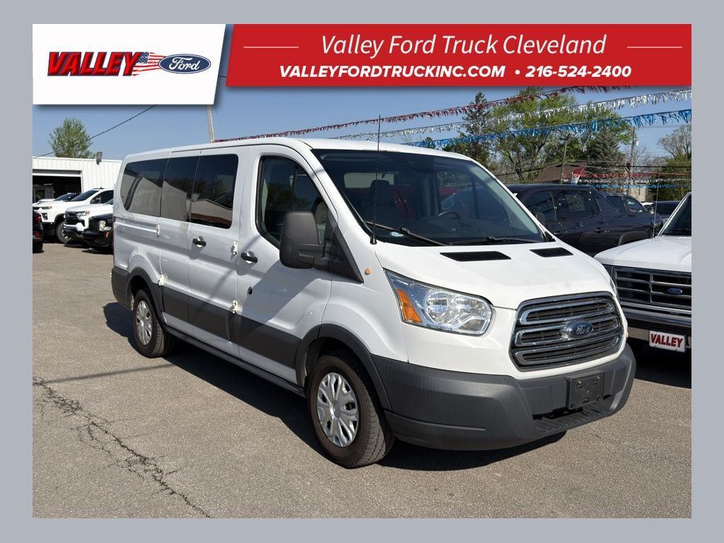 2015 FORD Transit
