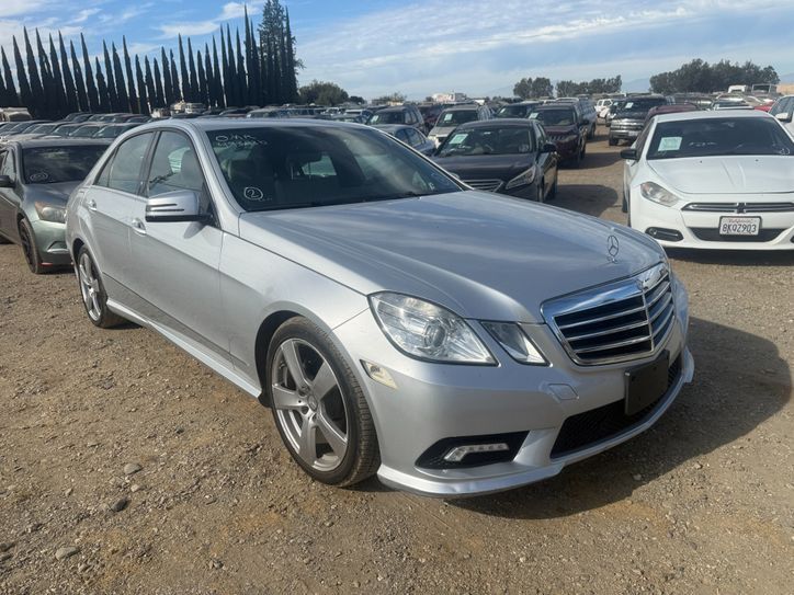 2011 MERCEDES-BENZ E-Class