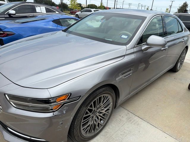 2021 GENESIS G90