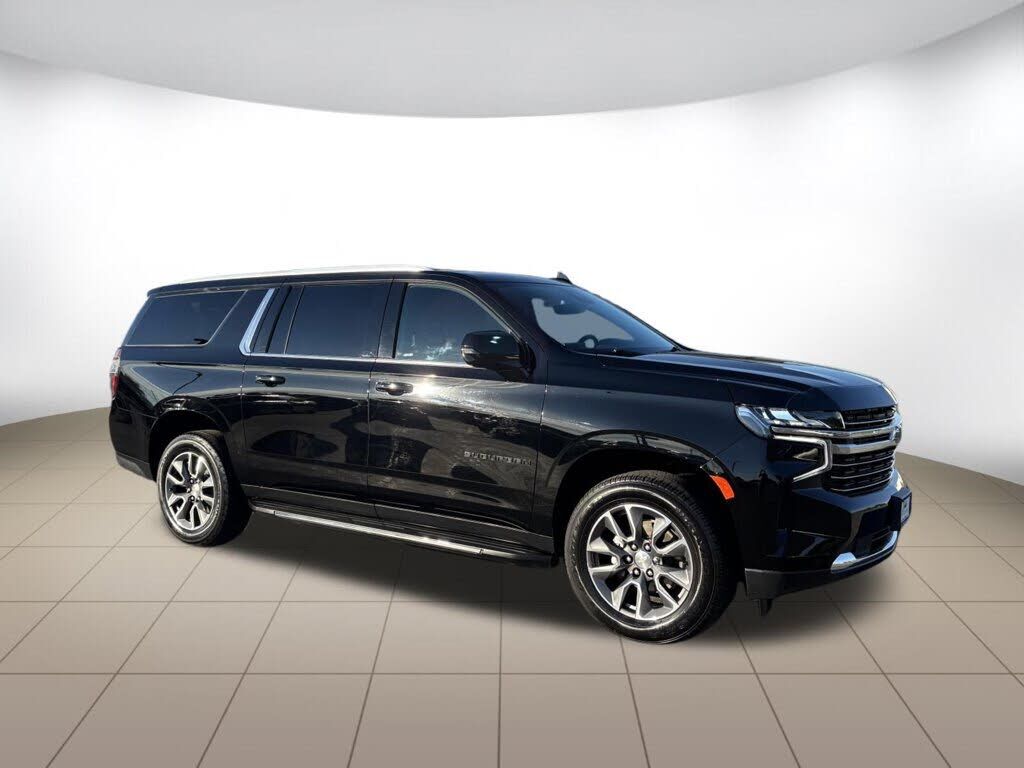2024 CHEVROLET Suburban