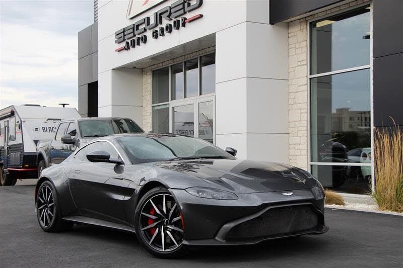 2019 ASTON MARTIN V8 Vantage