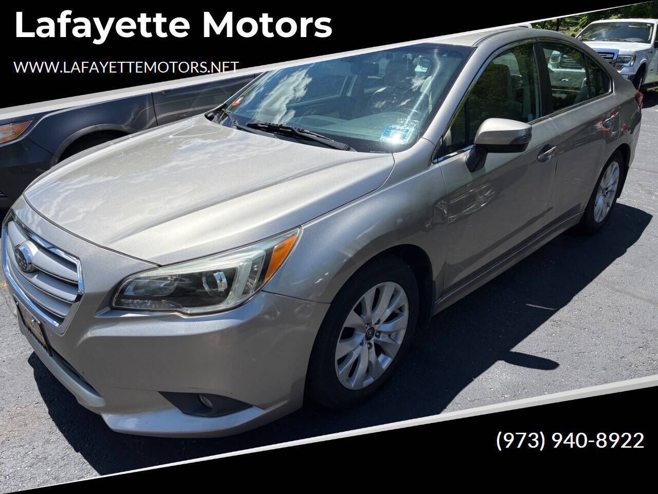 2016 SUBARU Legacy