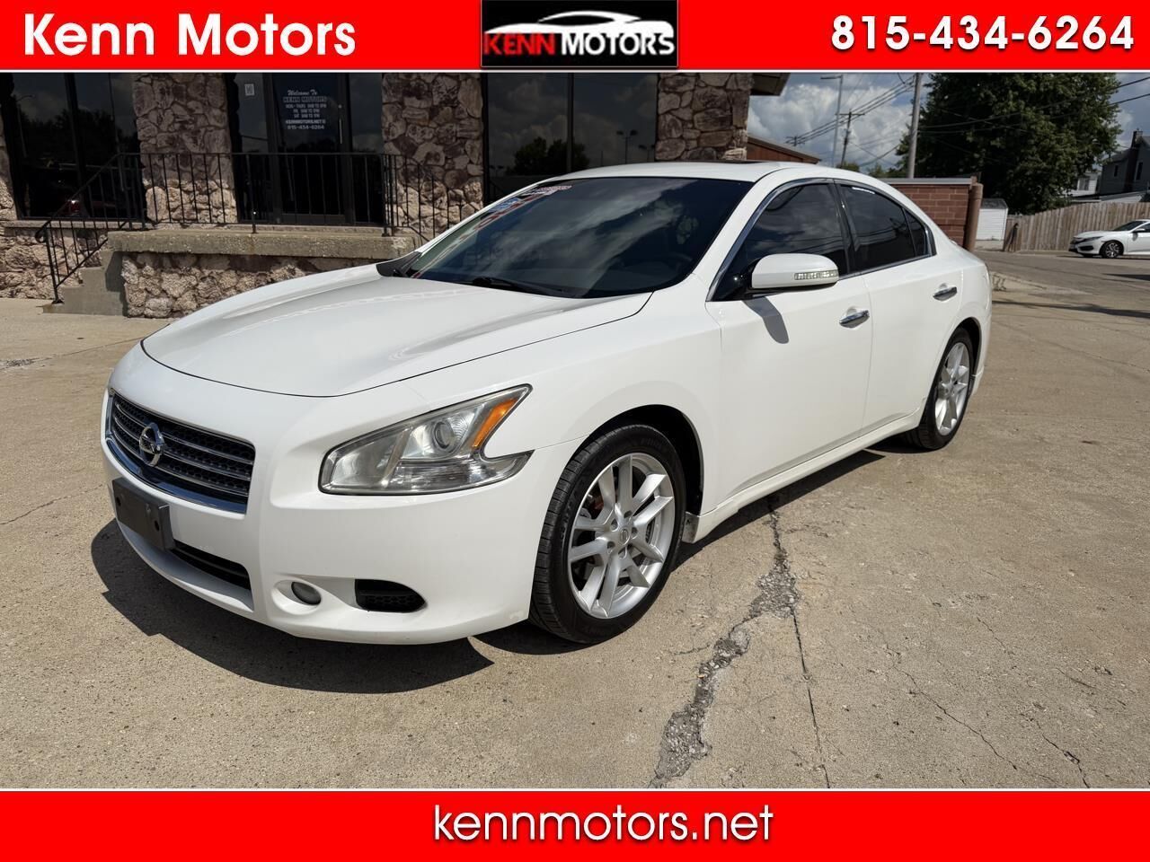 2011 NISSAN Maxima