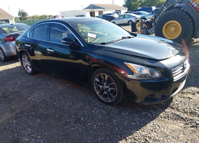2011 NISSAN Maxima