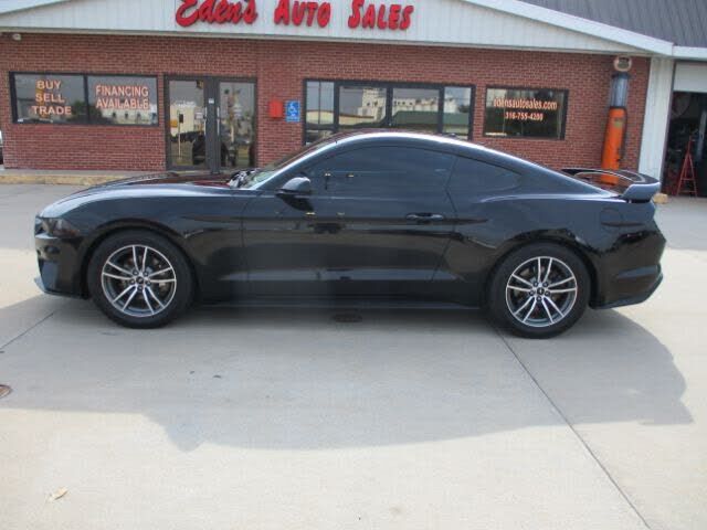 2020 FORD Mustang