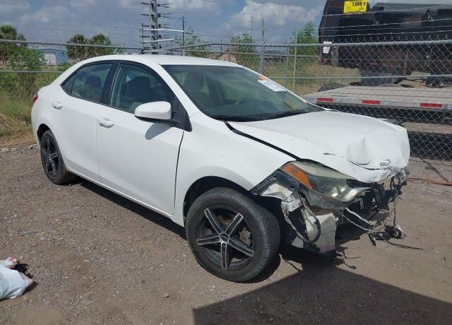 2015 TOYOTA Corolla