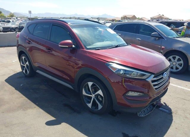 2017 HYUNDAI Tucson
