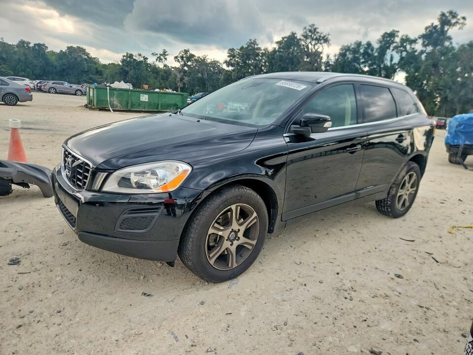 2011 VOLVO XC60