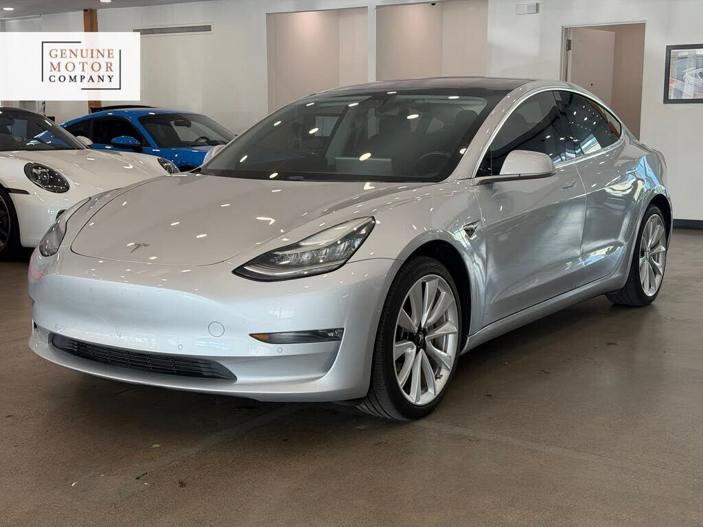2018 TESLA Model 3