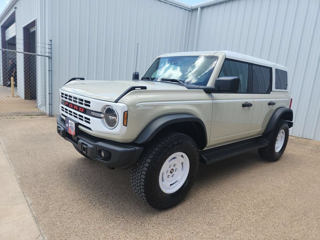 2026 FORD Bronco