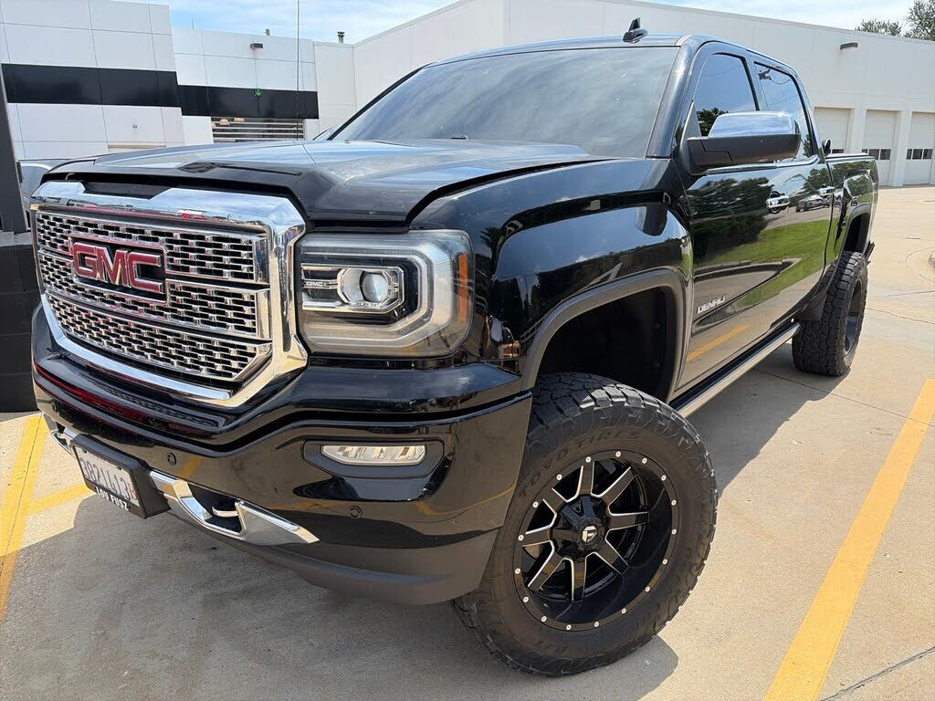 2017 GMC Sierra