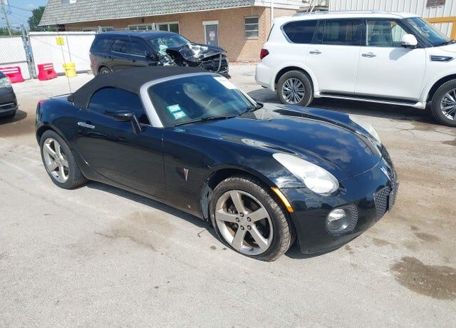 2008 PONTIAC Solstice