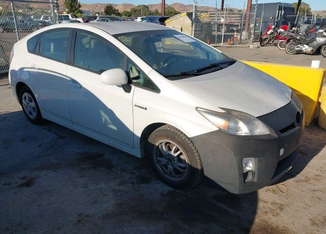 2011 TOYOTA PRIUS