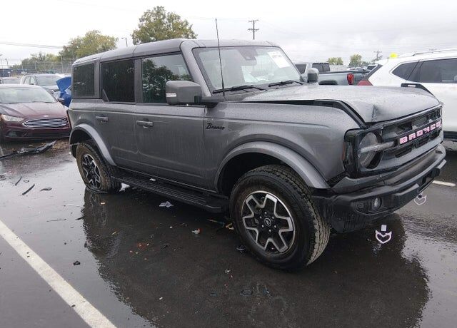 2024 FORD Bronco