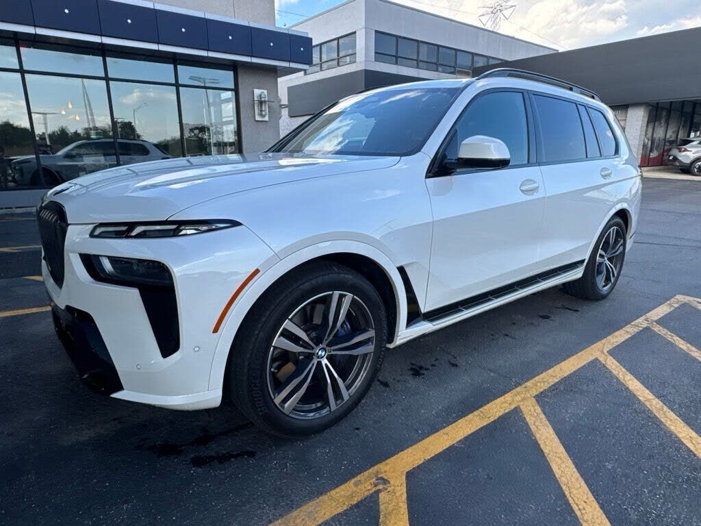 2024 BMW X7