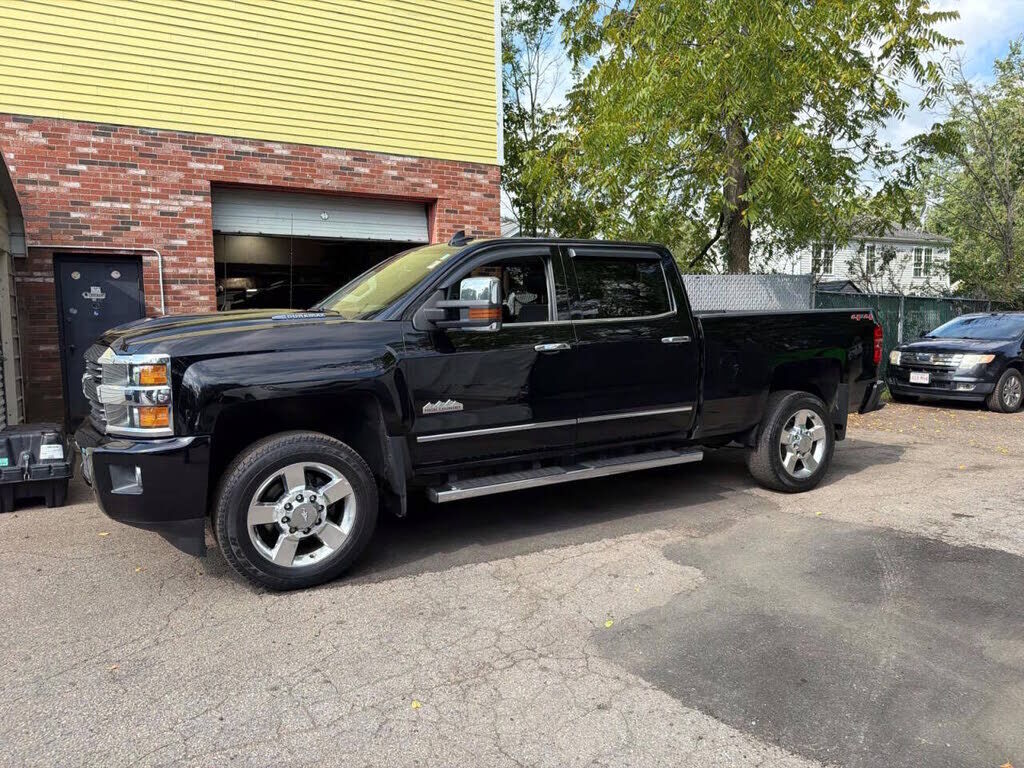 2017 CHEVROLET Silverado