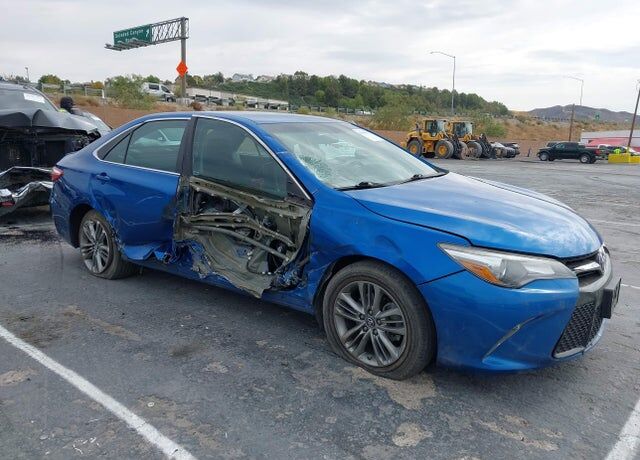 2017 TOYOTA Camry