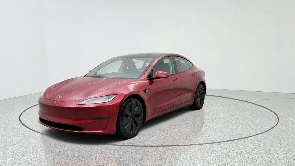 2024 TESLA Model 3