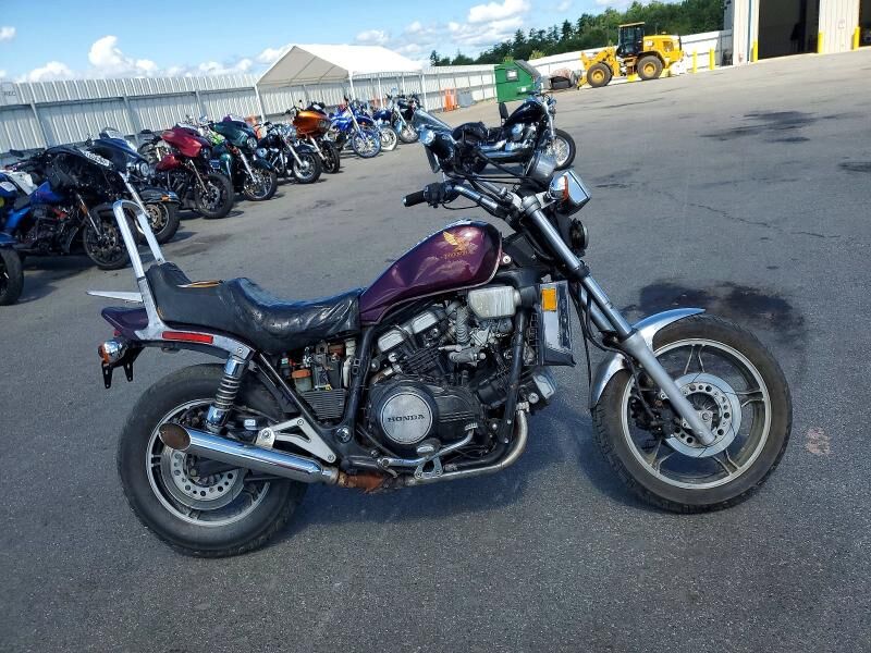 1983 HONDA VF1100