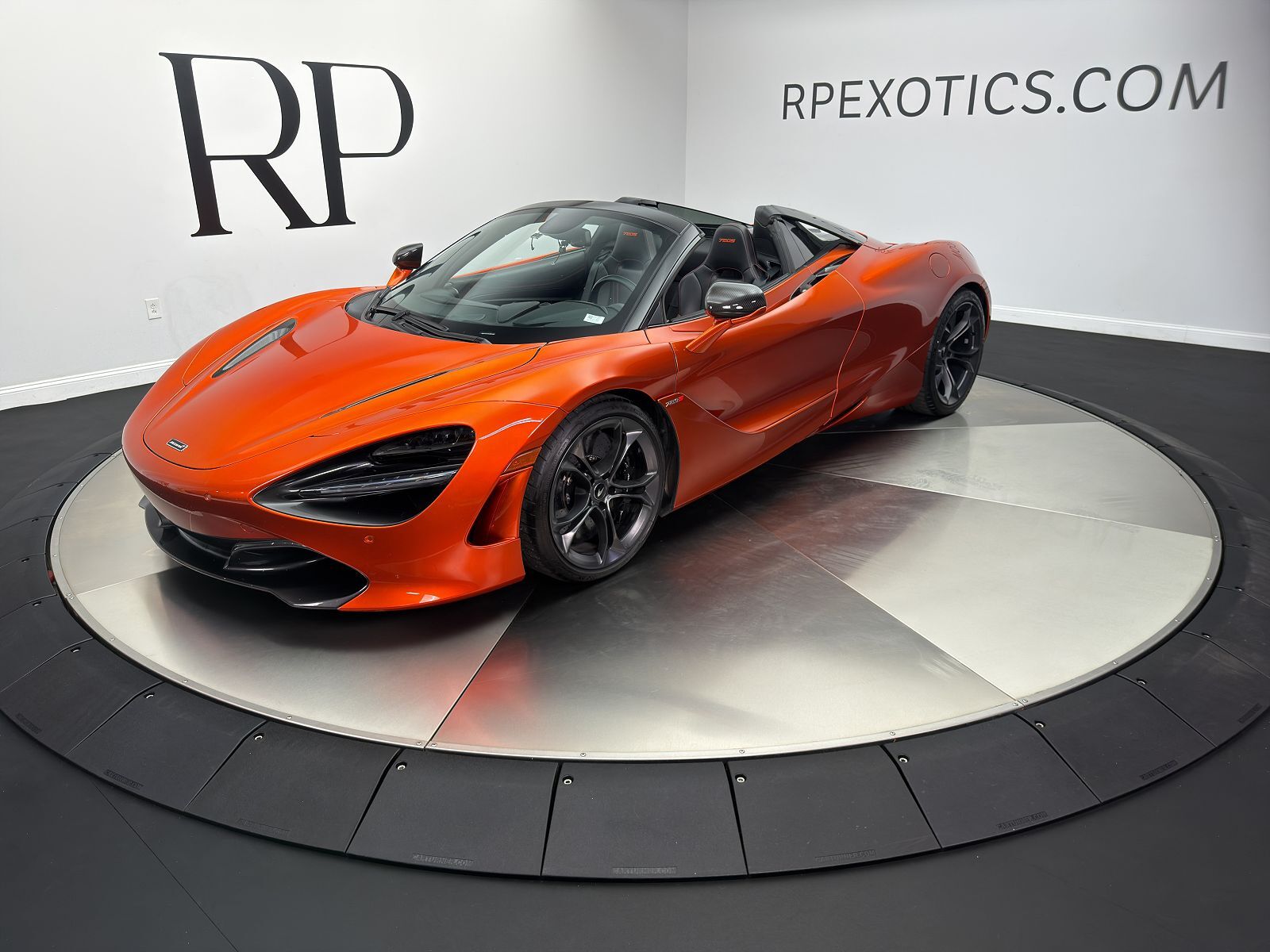 2020 MCLAREN 720S