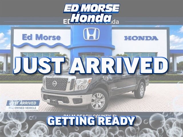2017 NISSAN Titan