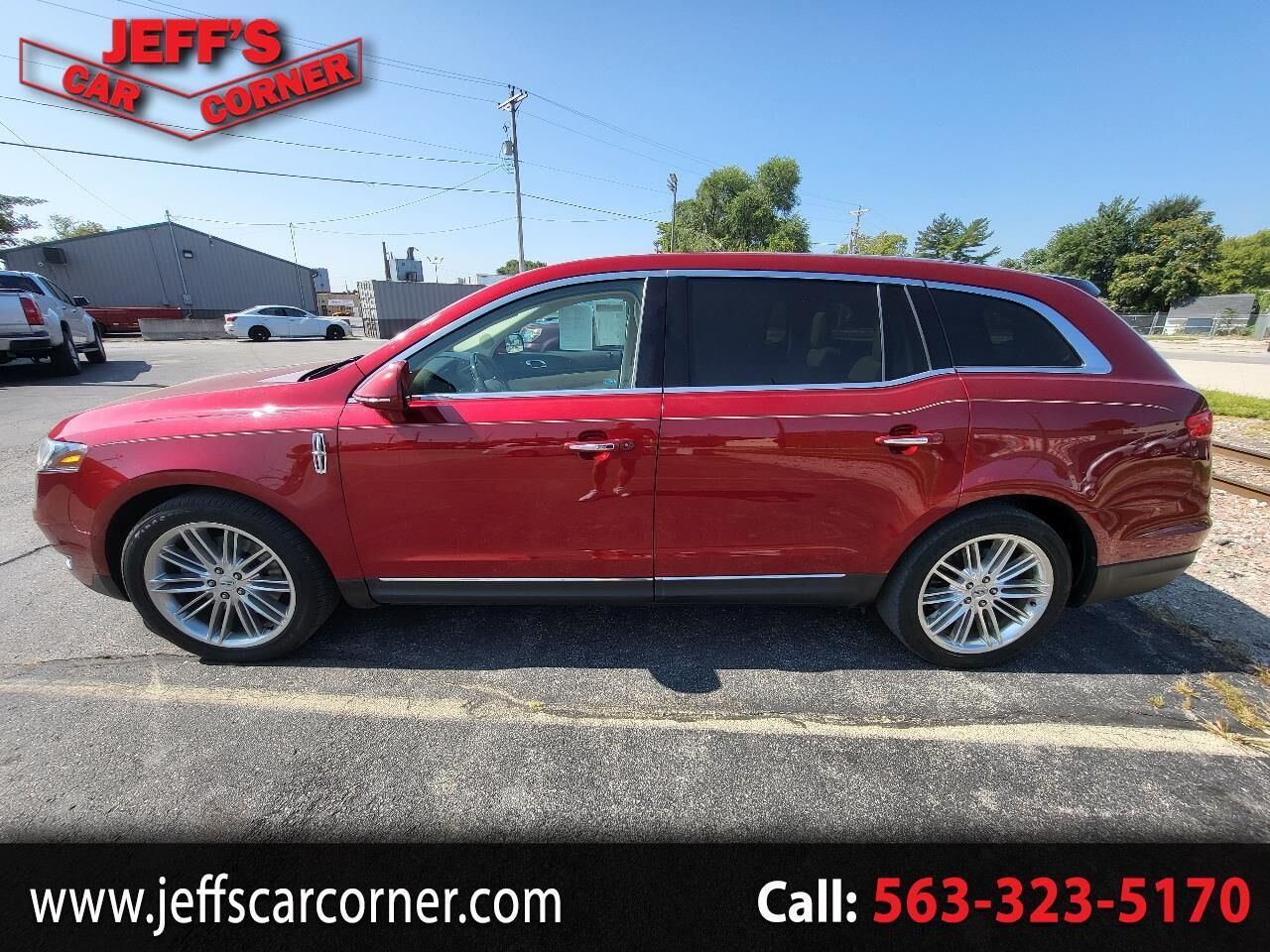 2016 LINCOLN MKT