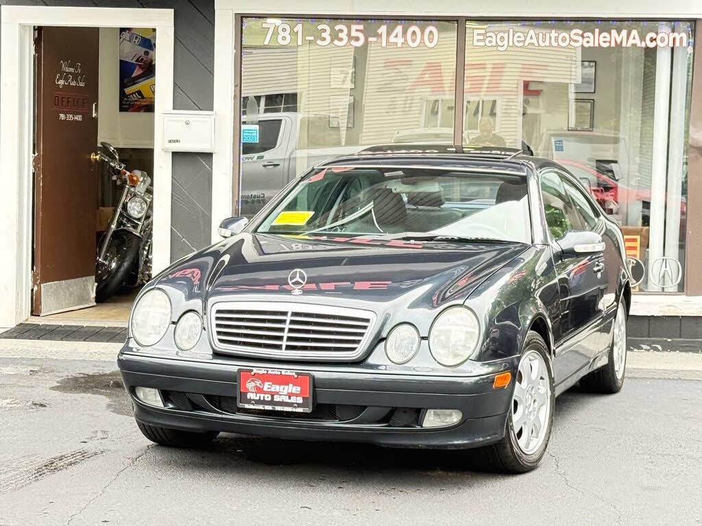 2001 MERCEDES-BENZ CLK-Class