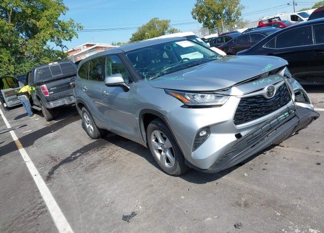 2020 TOYOTA Highlander