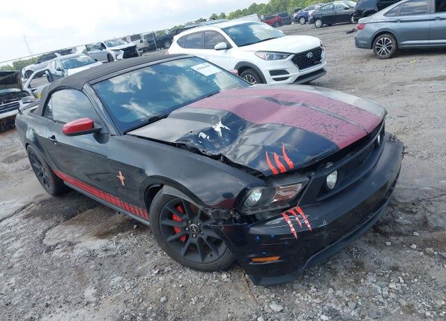 2011 FORD Mustang