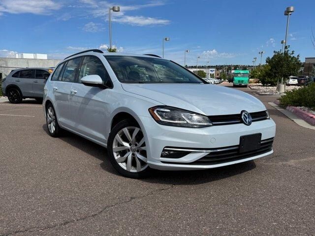 2019 VOLKSWAGEN Golf SportWagen