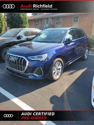 2023 AUDI Q3