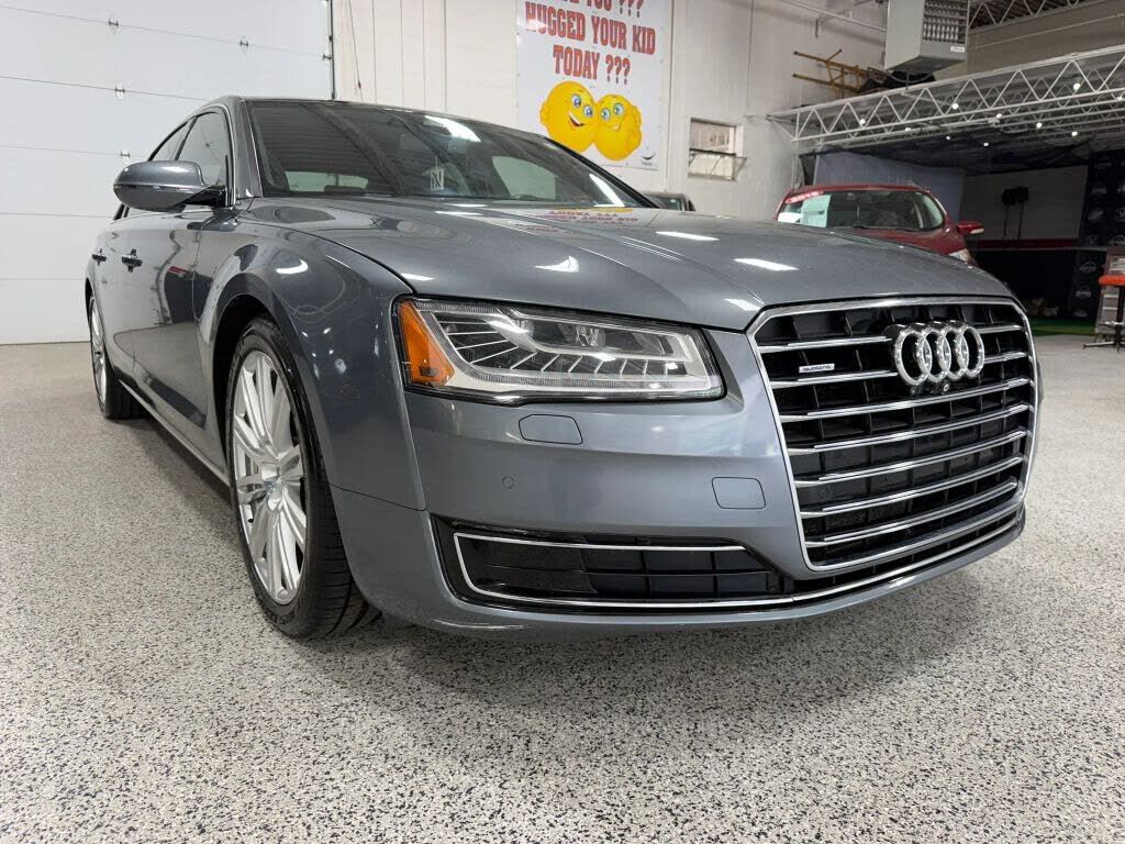 2015 AUDI A8