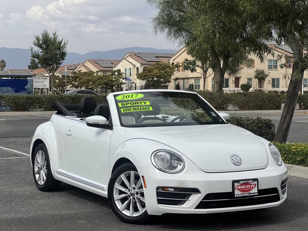 2017 VOLKSWAGEN Beetle