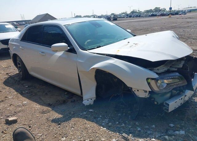 2018 CHRYSLER 300