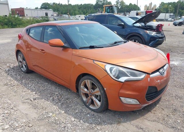 2016 HYUNDAI Veloster