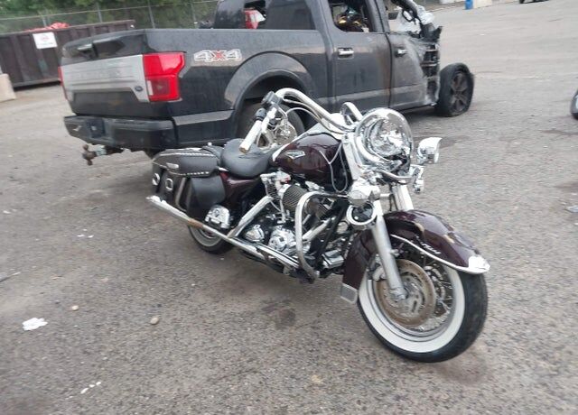 2007 HARLEY DAVIDSON FLHRC / Road King Classic