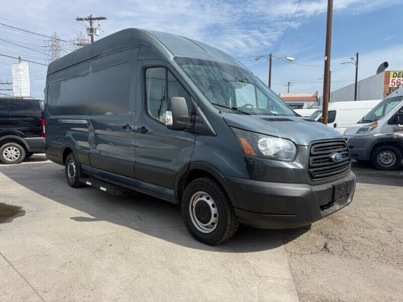 2019 FORD Transit