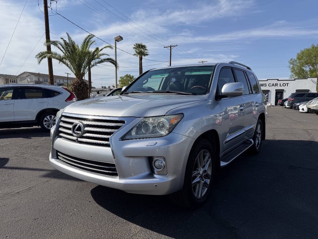 2013 LEXUS LX