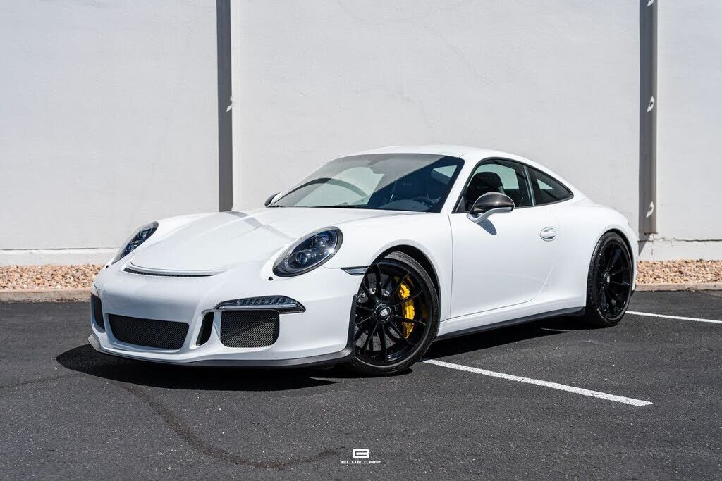 2016 PORSCHE 911