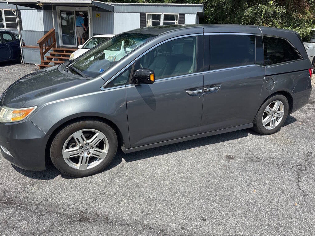 2011 HONDA Odyssey