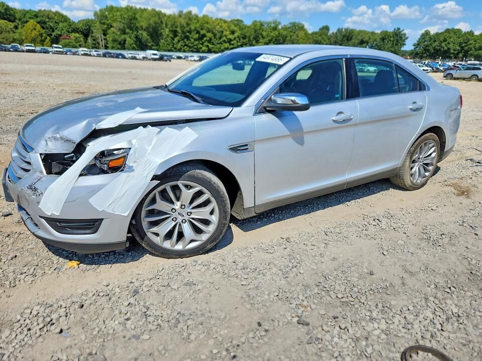 2016 FORD Taurus