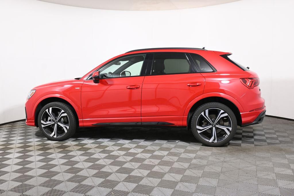 2023 Audi Q3