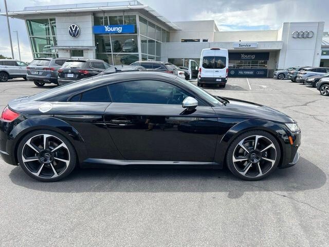 2016 Audi TTS