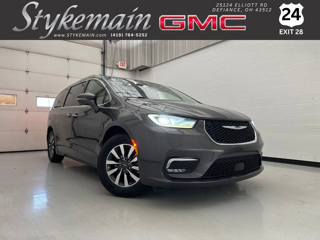 2021 CHRYSLER Pacifica