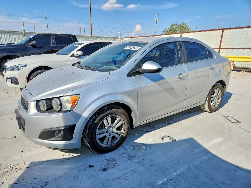 2015 CHEVROLET Sonic