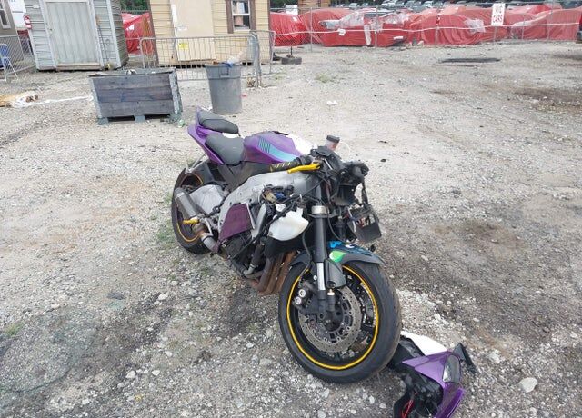 2012 YAMAHA YZF